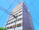 エレガンス川上の外観