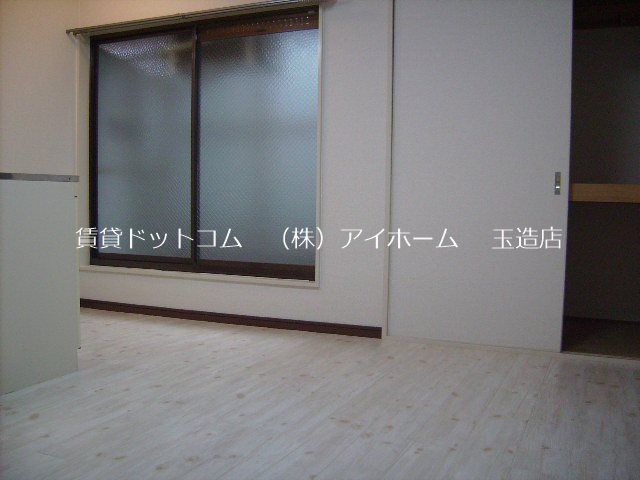 ベッドルーム
