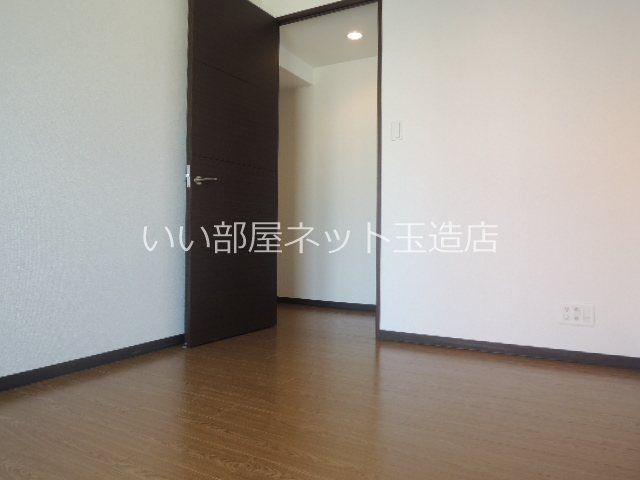 ベッドルーム