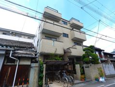 ハイツ山内の外観画像