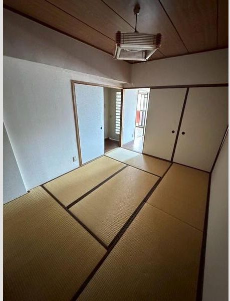 ベッドルーム