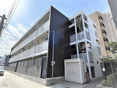 レオパレスタウンコート北田辺の外観画像