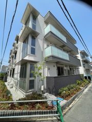 スペチアーレ巽中 A棟の外観画像