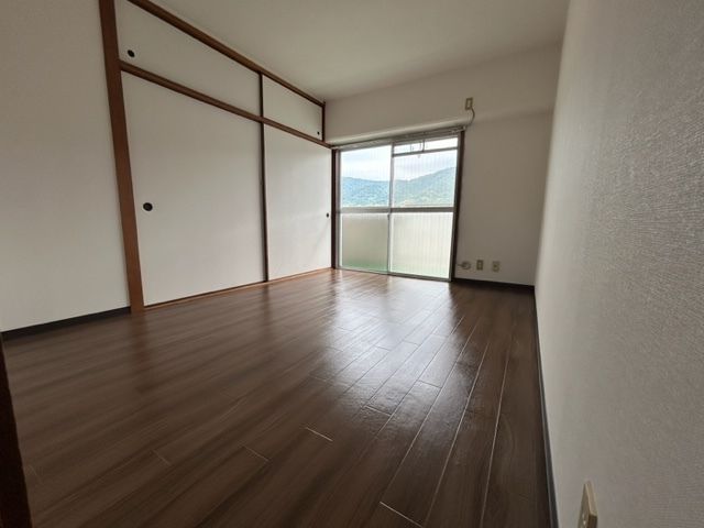ベッドルーム