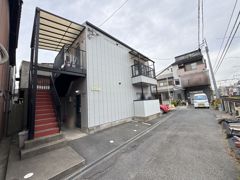 ウェルシーの外観画像