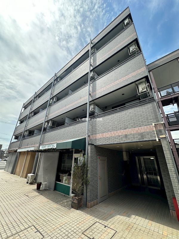 エスパシオ・アローネ鶴見の外観画像