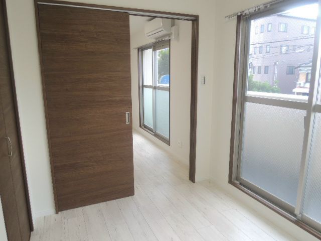 ベッドルーム