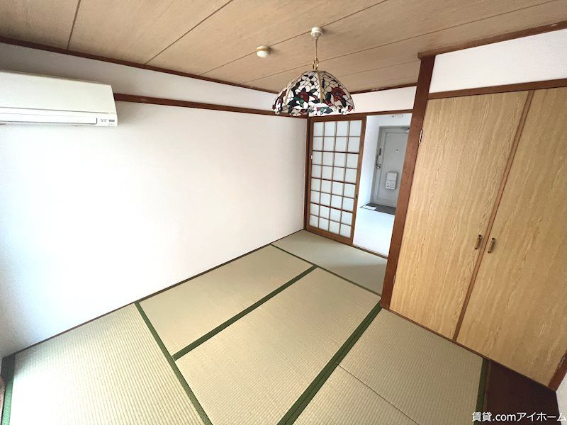 ベッドルーム