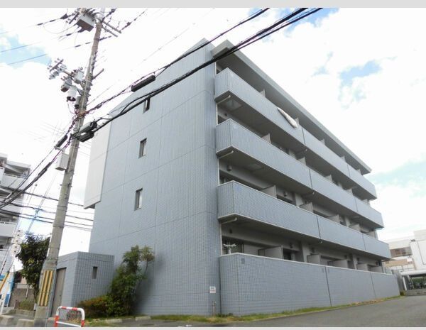 フロンティア中川の外観画像