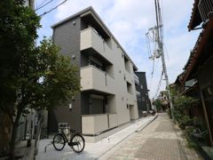 セレナヴィラ小阪Wの外観画像