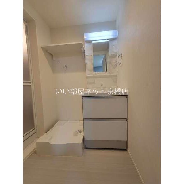 近くのファミリーマート 清水二丁目店まで599m（徒歩8分）