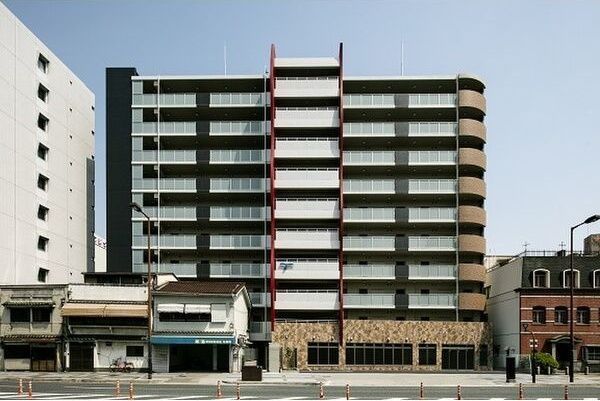 セレニテ福島カルムの外観画像