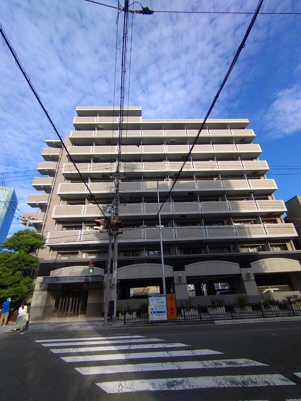 近くのセブンイレブン 梅田スカイビル東店まで200m（徒歩3分）
