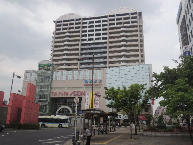 近くのイオン布施駅前店まで605m（徒歩8分）