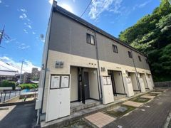 レオパレス五月丘の外観画像