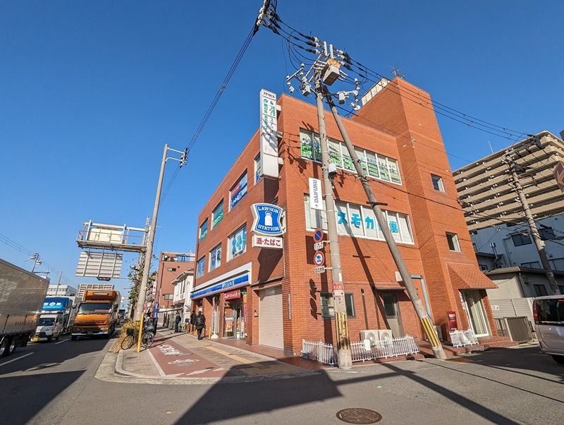 近くのローソン 御幣島駅前店まで256m(徒歩4分)