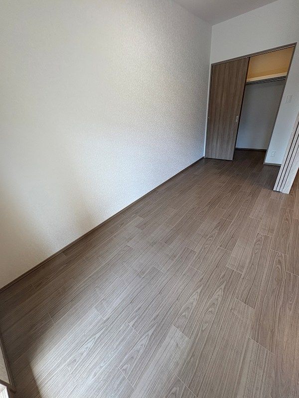 ベッドルーム