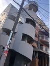 ホワイトインの外観