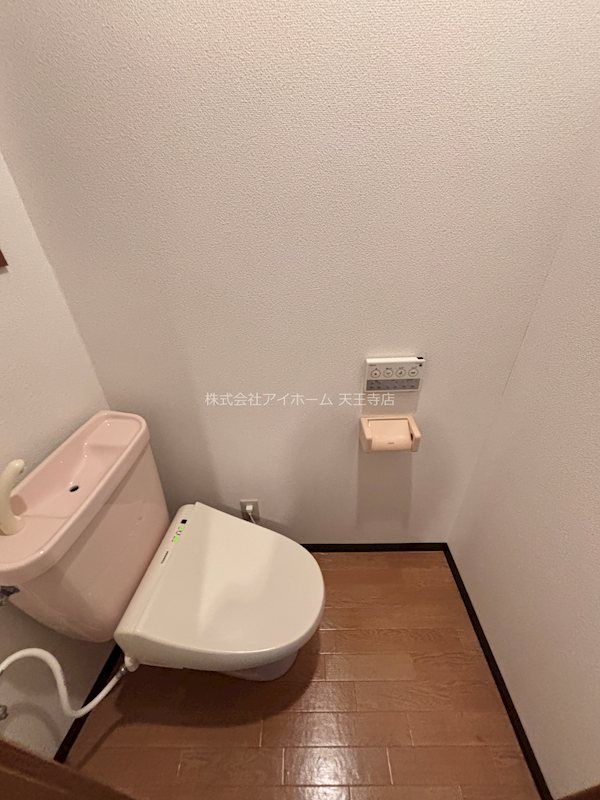 近くの住吉遠里小野郵便局まで273m(徒歩4分)