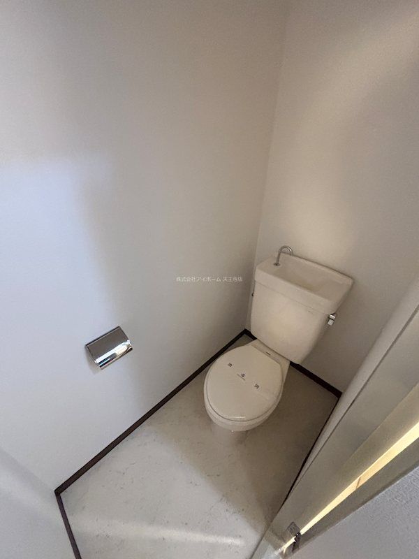 近くの住吉我孫子郵便局まで216m（徒歩3分）