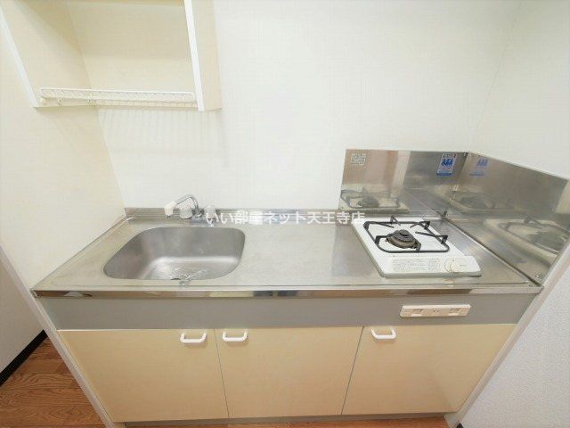 近くの住吉我孫子東郵便局まで499m(徒歩7分)