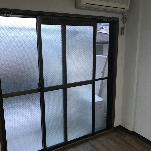 ベッドルーム