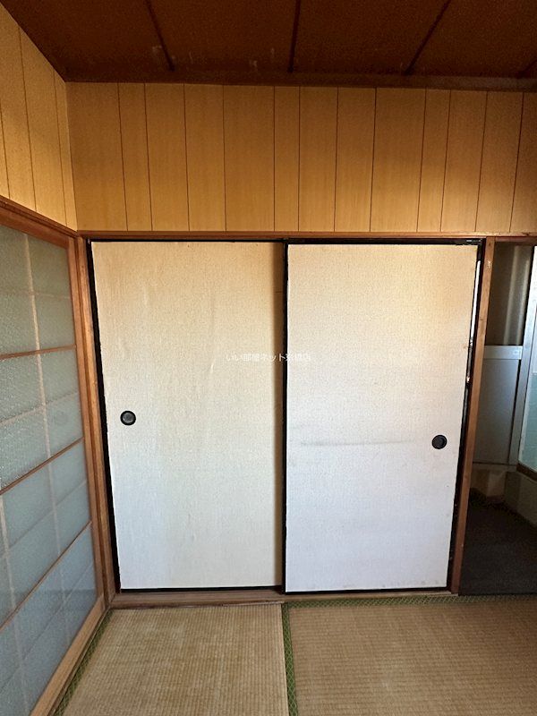 ベッドルーム