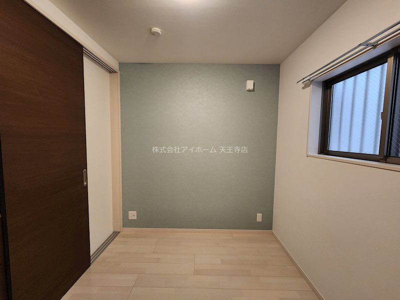 ベッドルーム