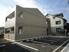 グランディール三条の外観画像