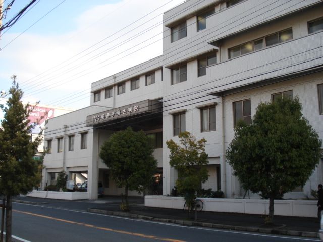 近くの奈良友紘病院まで300m（徒歩4分）