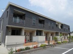 シェーネ ユリの外観画像