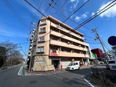 コーポオオミヤの外観画像