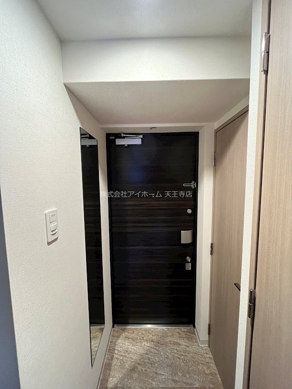 近くのセブンイレブン 大阪大国町駅南店まで221m（徒歩3分）