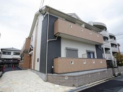 レオパレス柴原LA1の外観画像