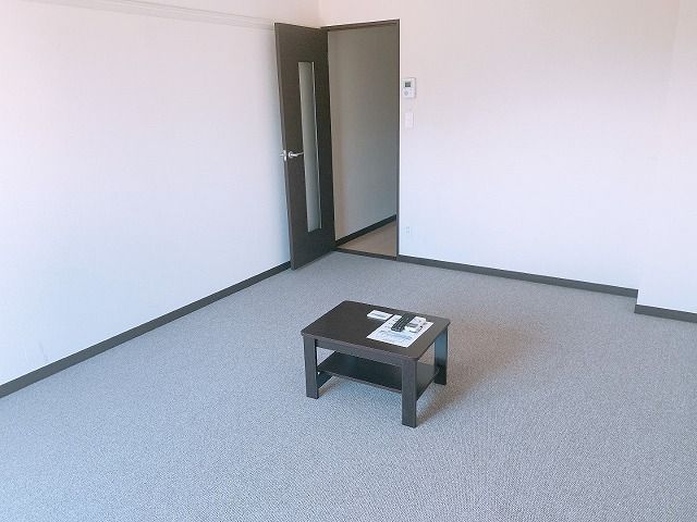 ベッドルーム