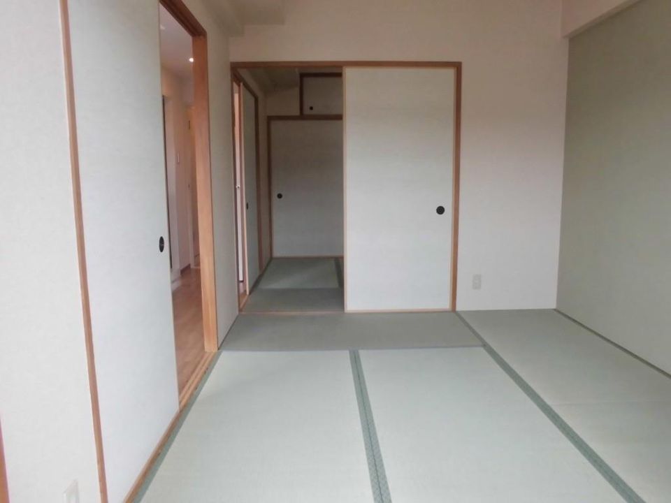 ベッドルーム