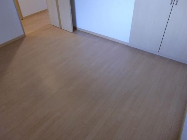 ベッドルーム