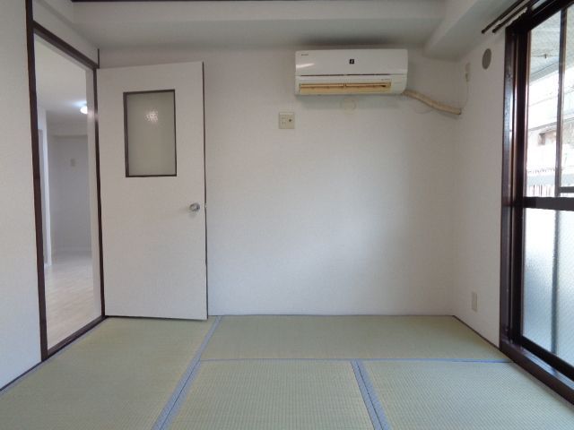 ベッドルーム