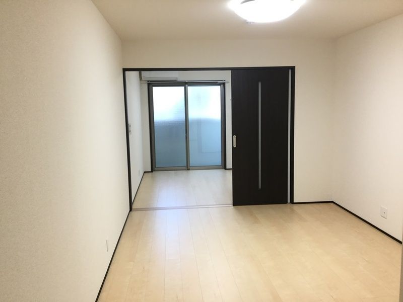 ベッドルーム