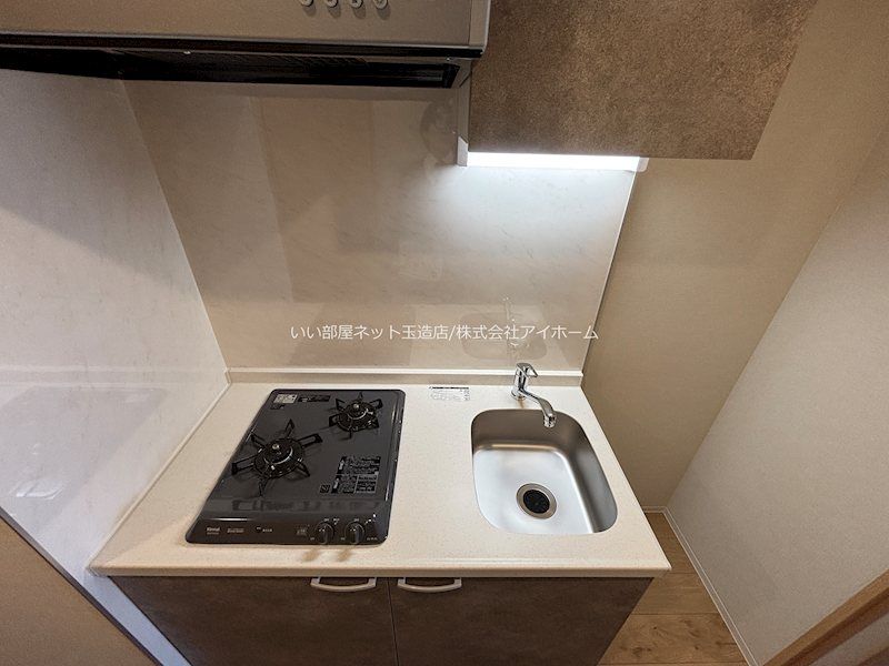 近くのジャパン 城東店まで194m(徒歩3分)