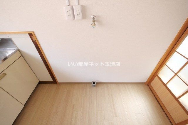 近くのセブンイレブン 大阪新深江駅北店まで416m（徒歩6分）