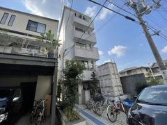 シャトルハリマの外観画像