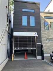 平尾ガレージハウスの外観画像