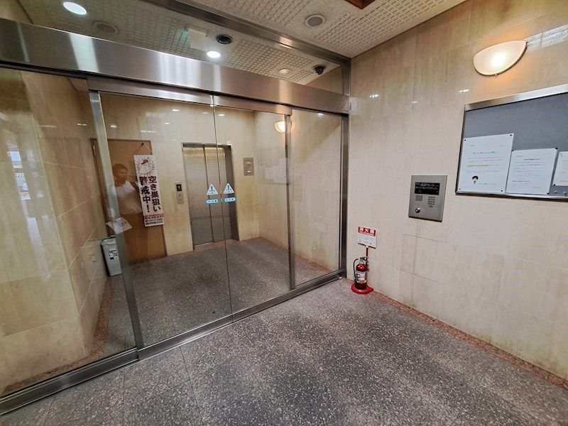 エントランス