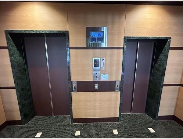 近くの阪急OASIS（オアシス） 桃坂店まで159m（徒歩2分）
