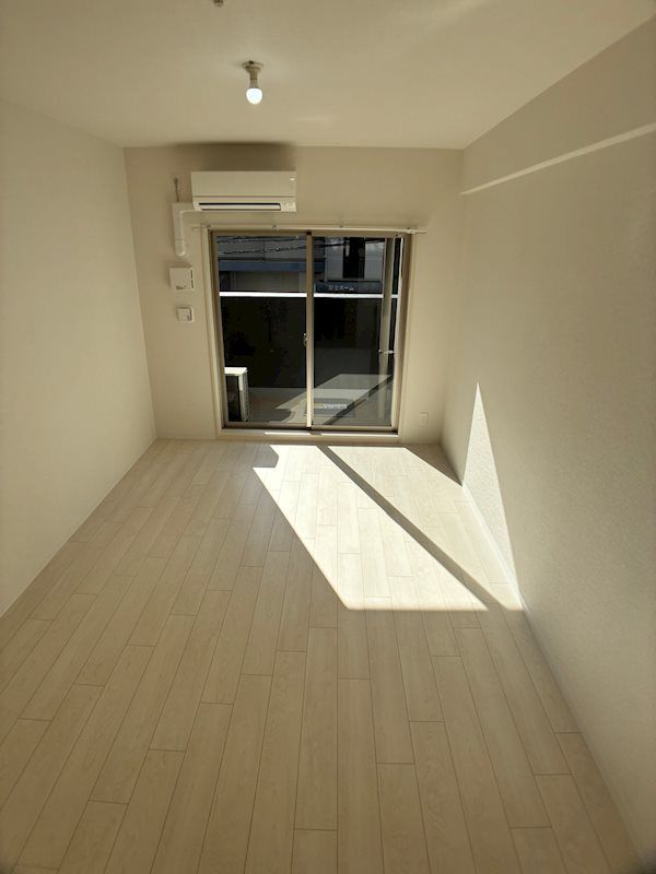 ベッドルーム