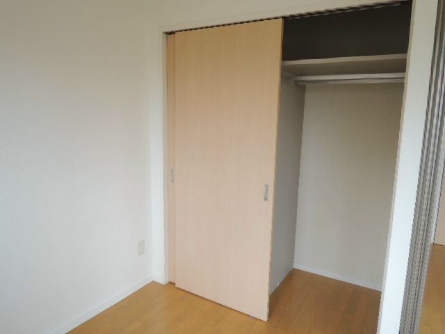 ベッドルーム