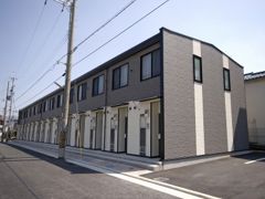 レオパレスそれいゆ北本町の外観画像