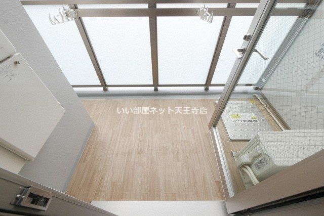 近くの浪速稲荷郵便局まで189m(徒歩3分)