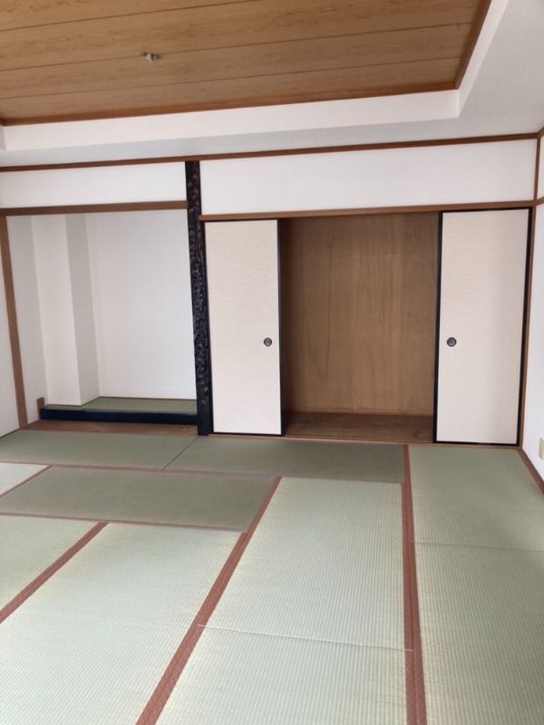 ベッドルーム
